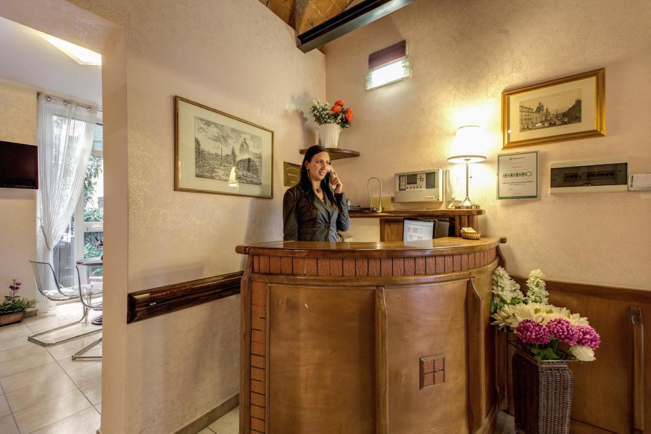 Hotel Espana - Gruppo Blam Hotels Рим Екстер'єр фото